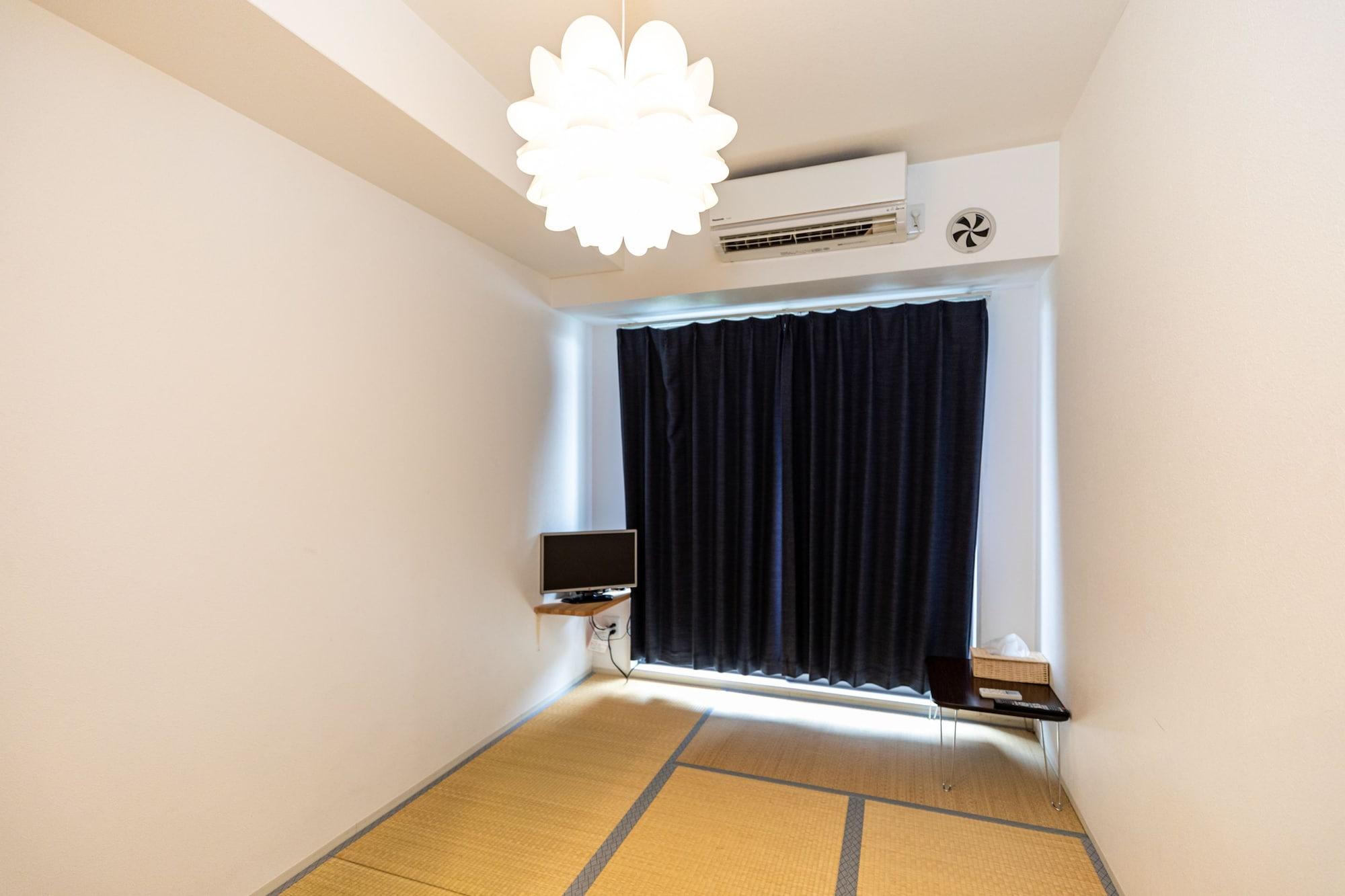 Appartement Tabist Gloire Ōsaka Extérieur photo