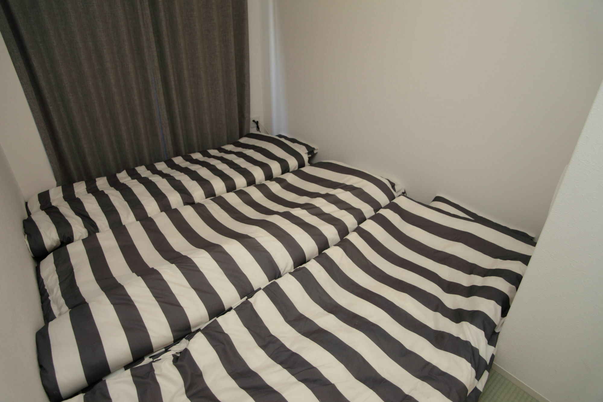 Appartement Tabist Gloire Ōsaka Extérieur photo